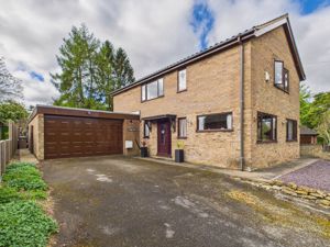 Side elevation- click for photo gallery